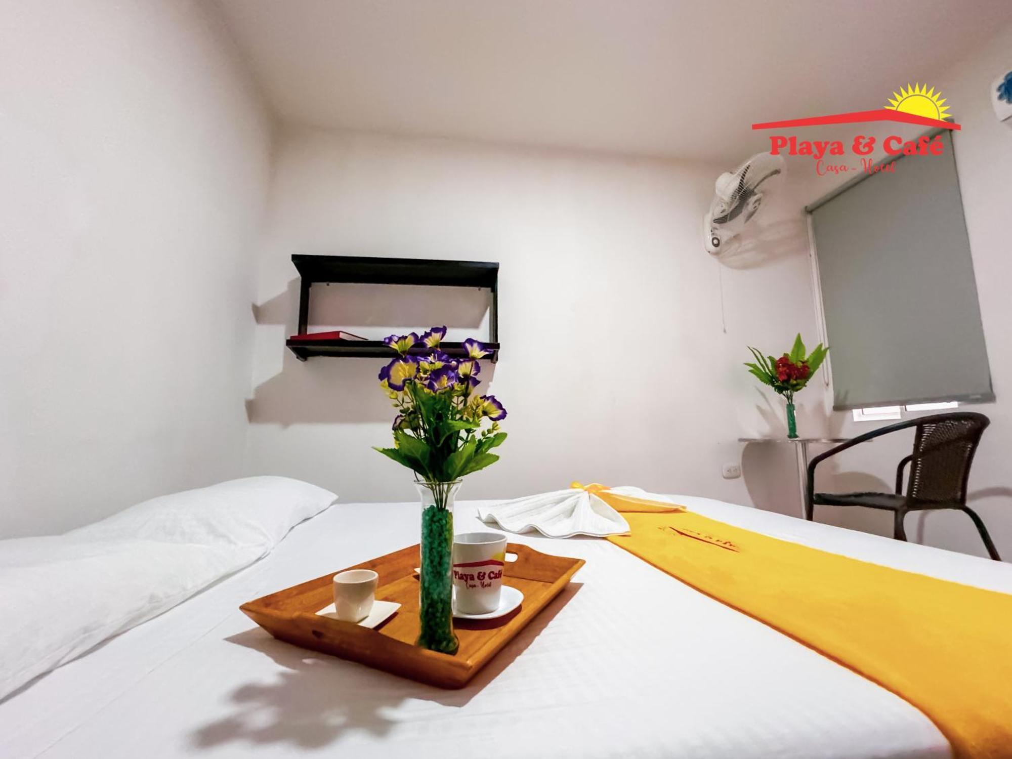 Hotel Playa Y Cafe Santa Marta  Bagian luar foto